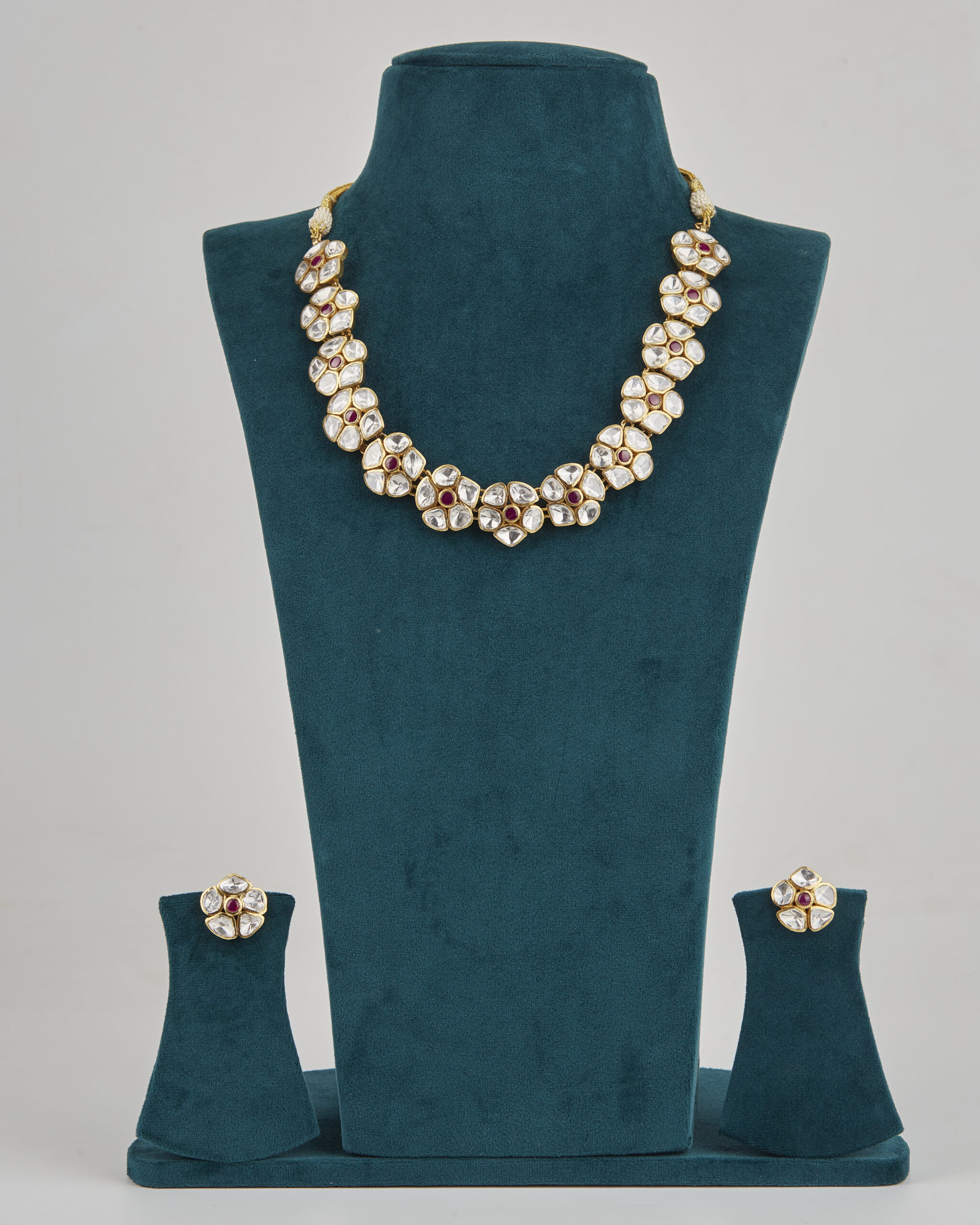 Aranya Polki Blossom Necklace Set